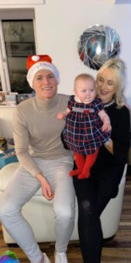 Scott Mctominay with his sister Katie and niece Isabelle.